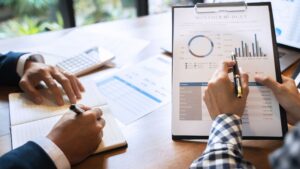 Guía para empresarios colombianos que quieren vender su empresa — por dónde empezar el proceso